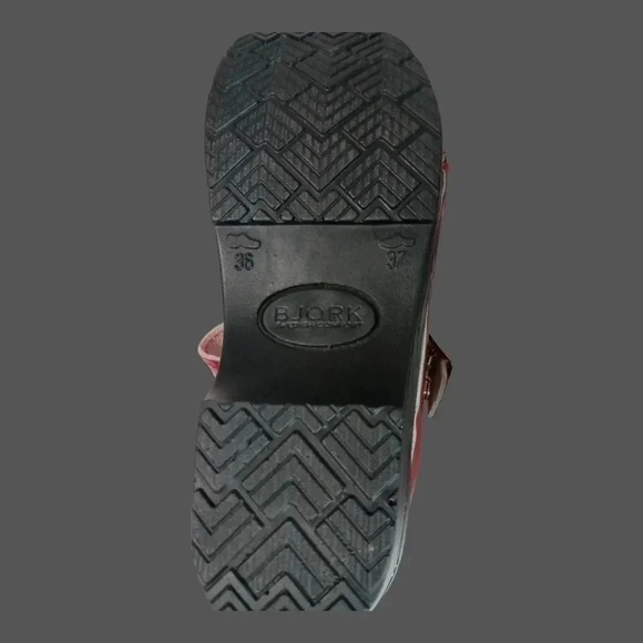 BJork Marcella Mary Jane red patent leather clogs - Picture 8 of 11